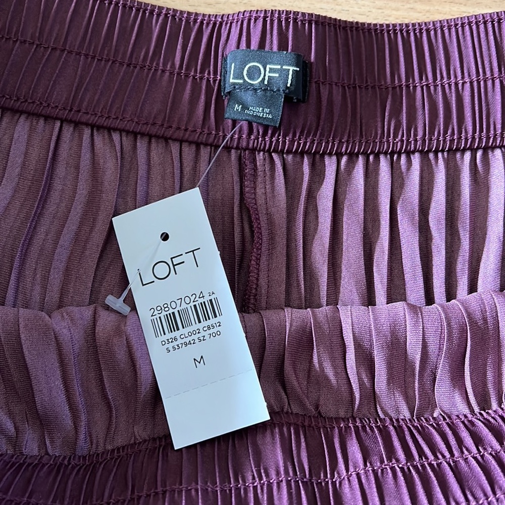 LOFT Wide Leg Crop - Picture 2 of 3